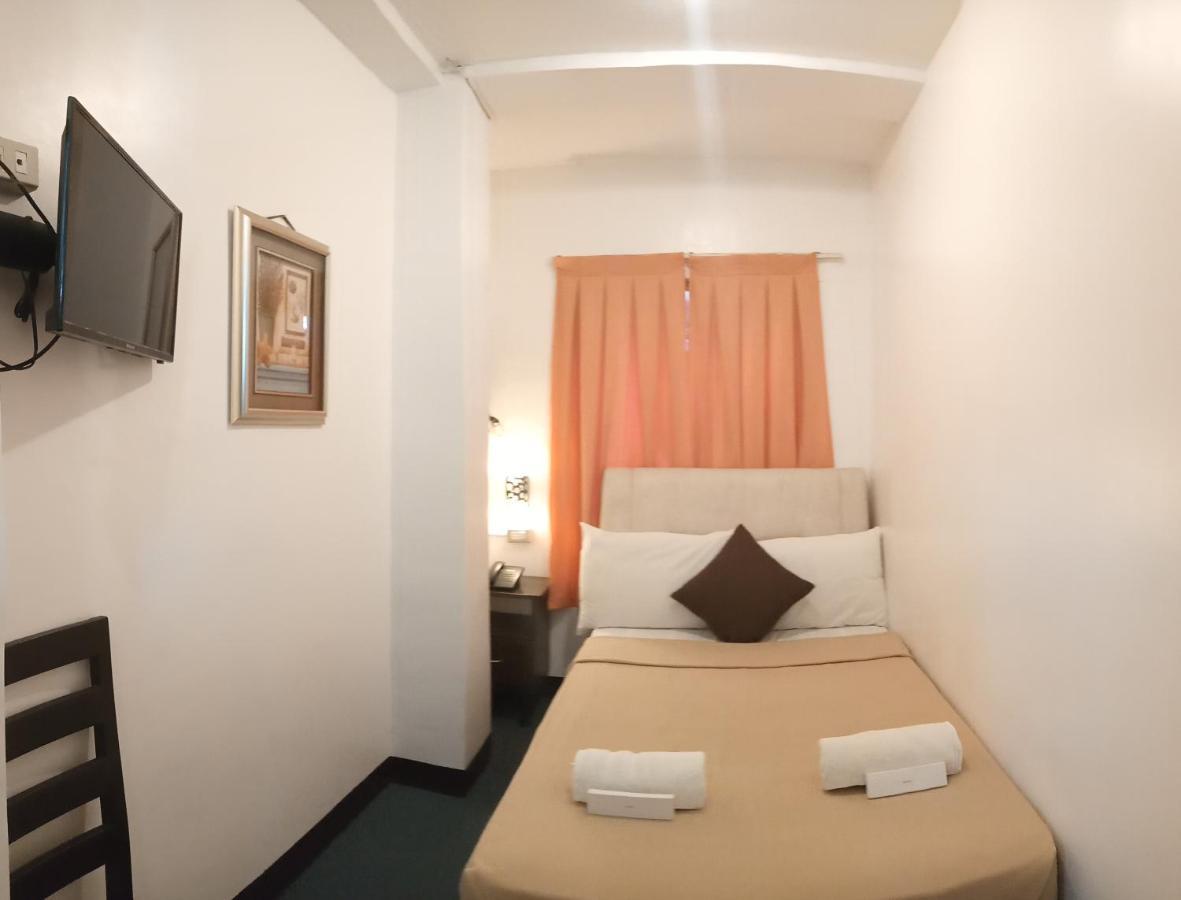 Amax Inn Cebu Mandaue City Εξωτερικό φωτογραφία