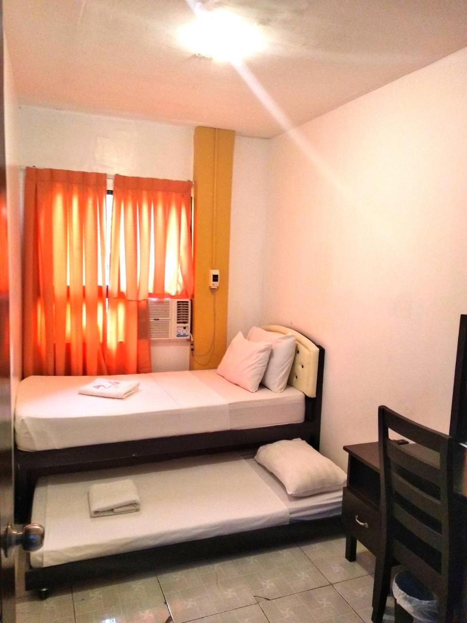 Amax Inn Cebu Mandaue City Εξωτερικό φωτογραφία